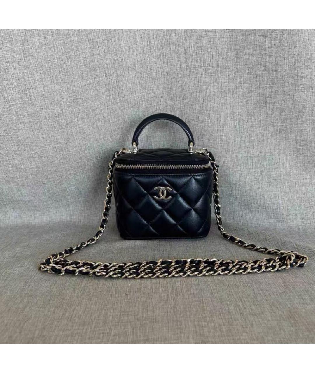 CHANEL Черная кожаная сумка через плечо, фото 2