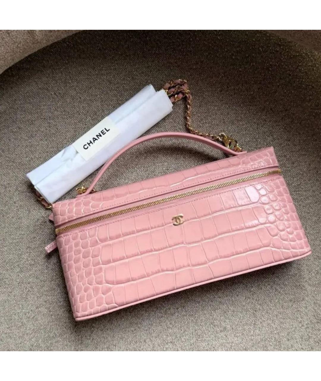 CHANEL Розовая сумка с короткими ручками из лакированной кожи, фото 3