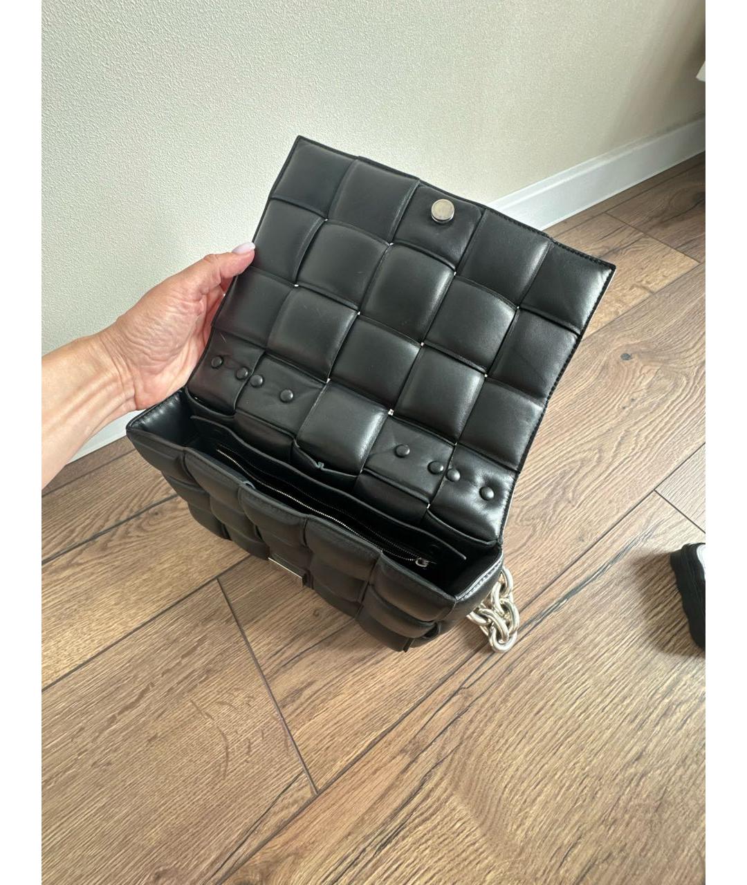 BOTTEGA VENETA Черная кожаная сумка через плечо, фото 4
