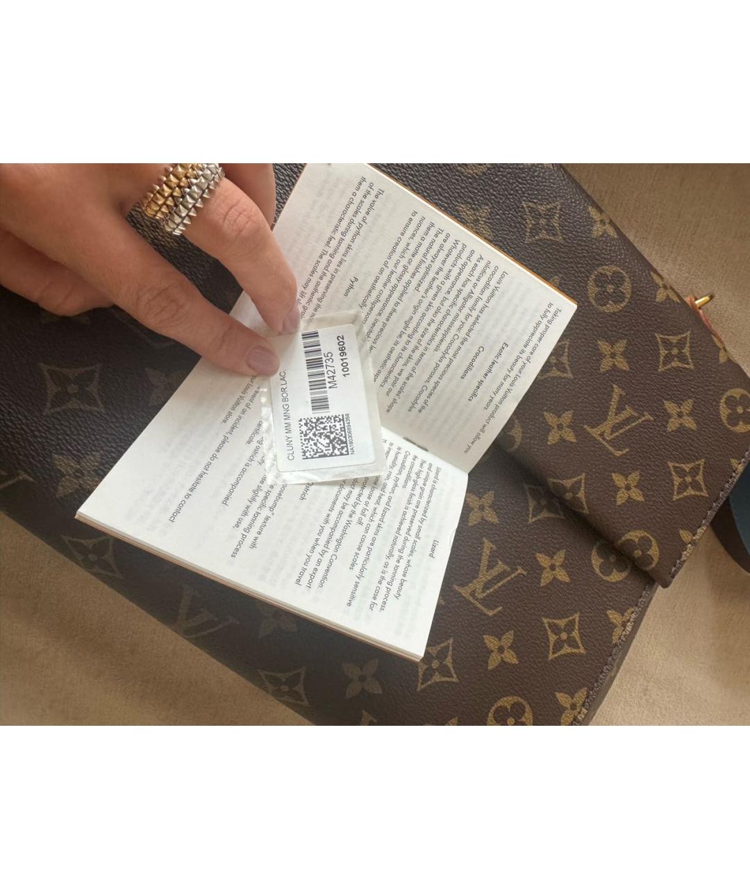 LOUIS VUITTON Коричневая кожаная сумка с короткими ручками, фото 8