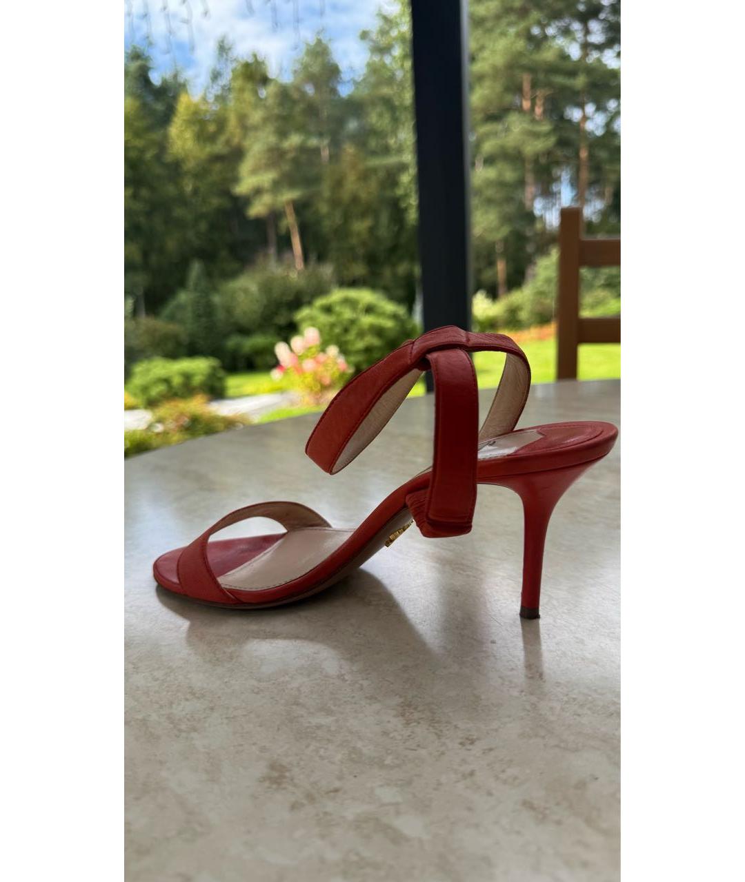 PRADA Коралловые кожаные босоножки, фото 6