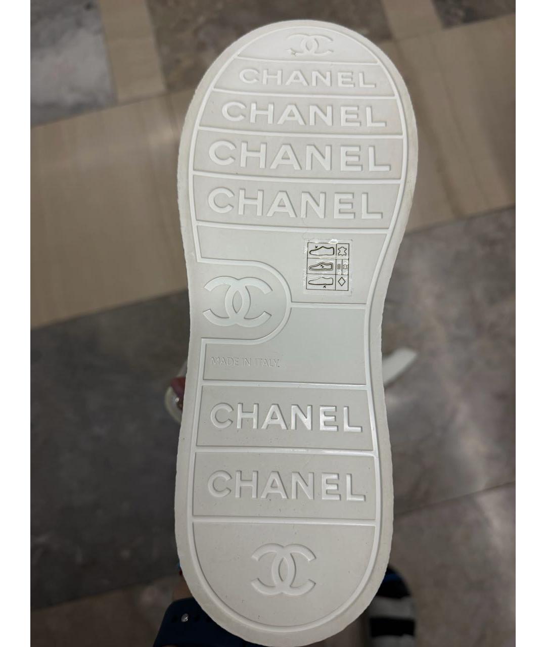 CHANEL Белые кожаные кеды, фото 3