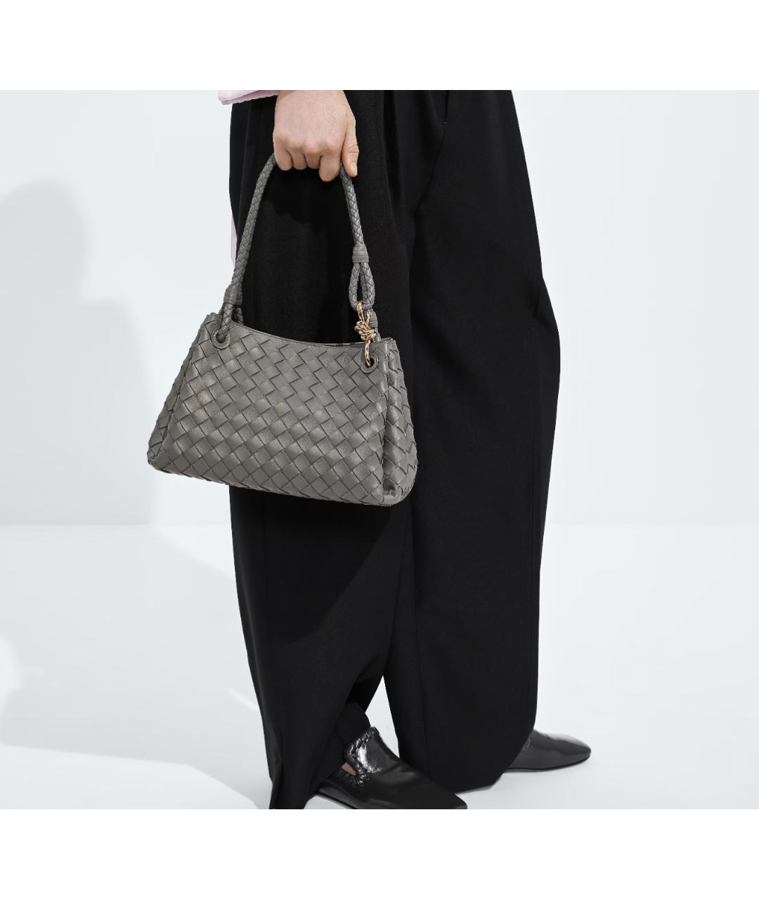 BOTTEGA VENETA Бежевая кожаная сумка тоут, фото 6