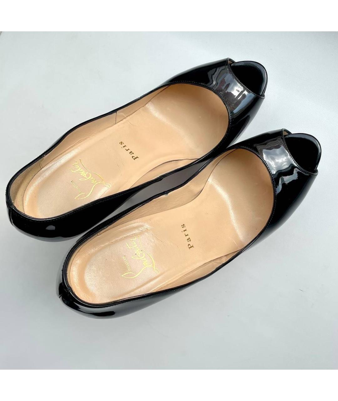 CHRISTIAN LOUBOUTIN Черные туфли из лакированной кожи, фото 6