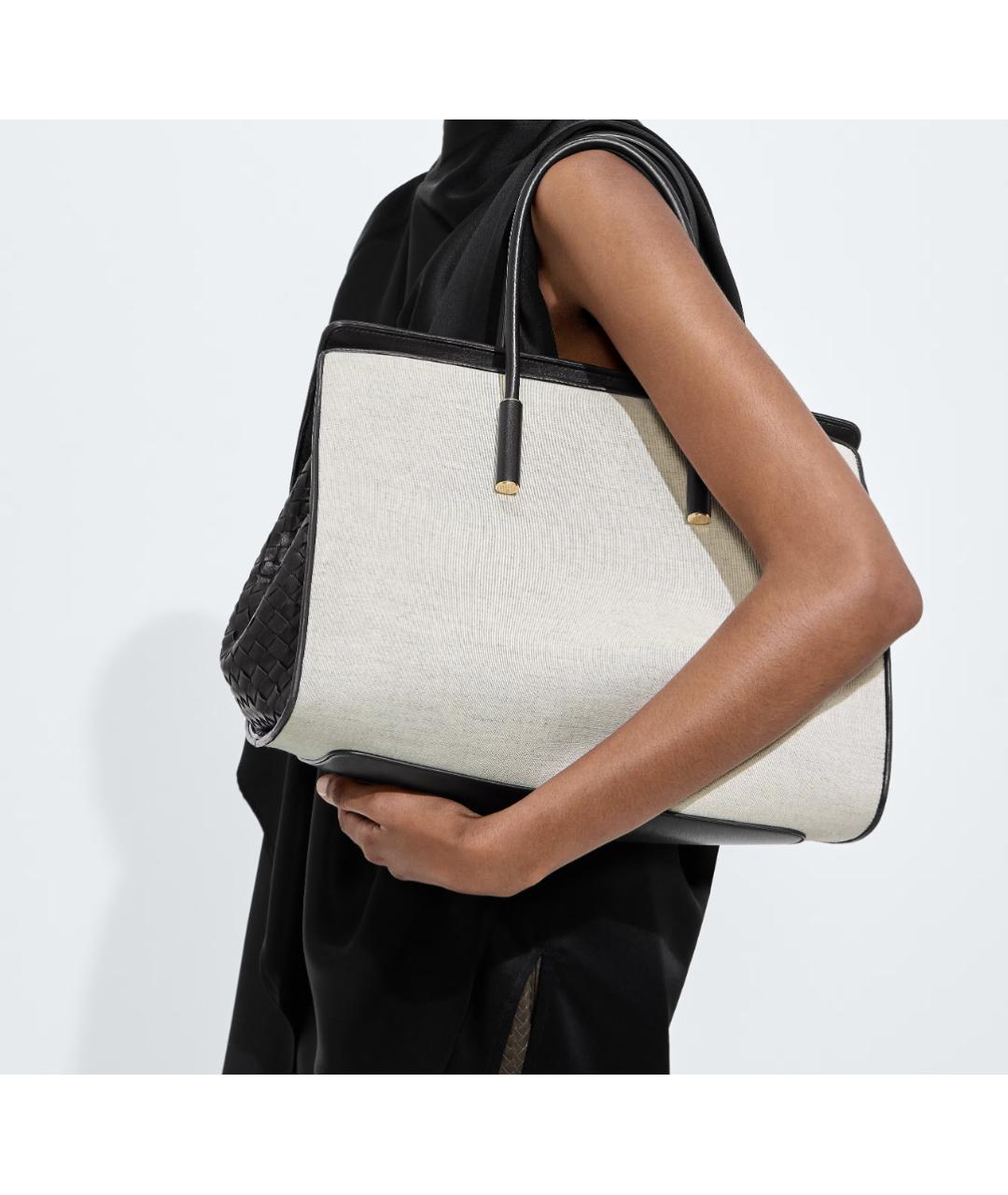 BOTTEGA VENETA Бежевая кожаная сумка тоут, фото 2
