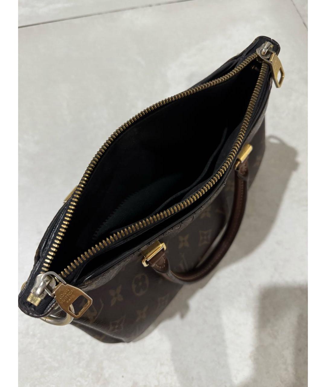 LOUIS VUITTON Коричневая кожаная сумка с короткими ручками, фото 4