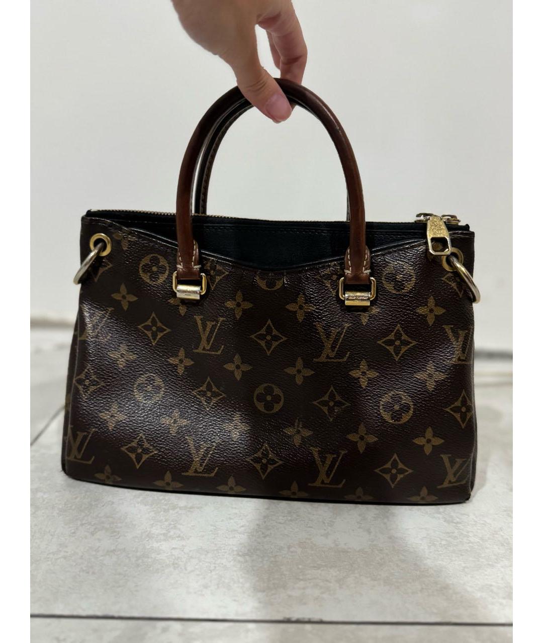 LOUIS VUITTON Коричневая кожаная сумка с короткими ручками, фото 3