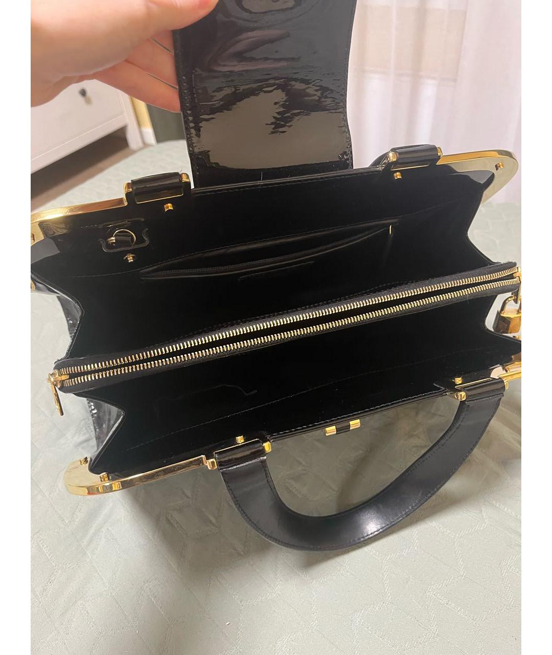 YVES SAINT LAURENT BEAUTY Черная сумка с короткими ручками из лакированной кожи, фото 4
