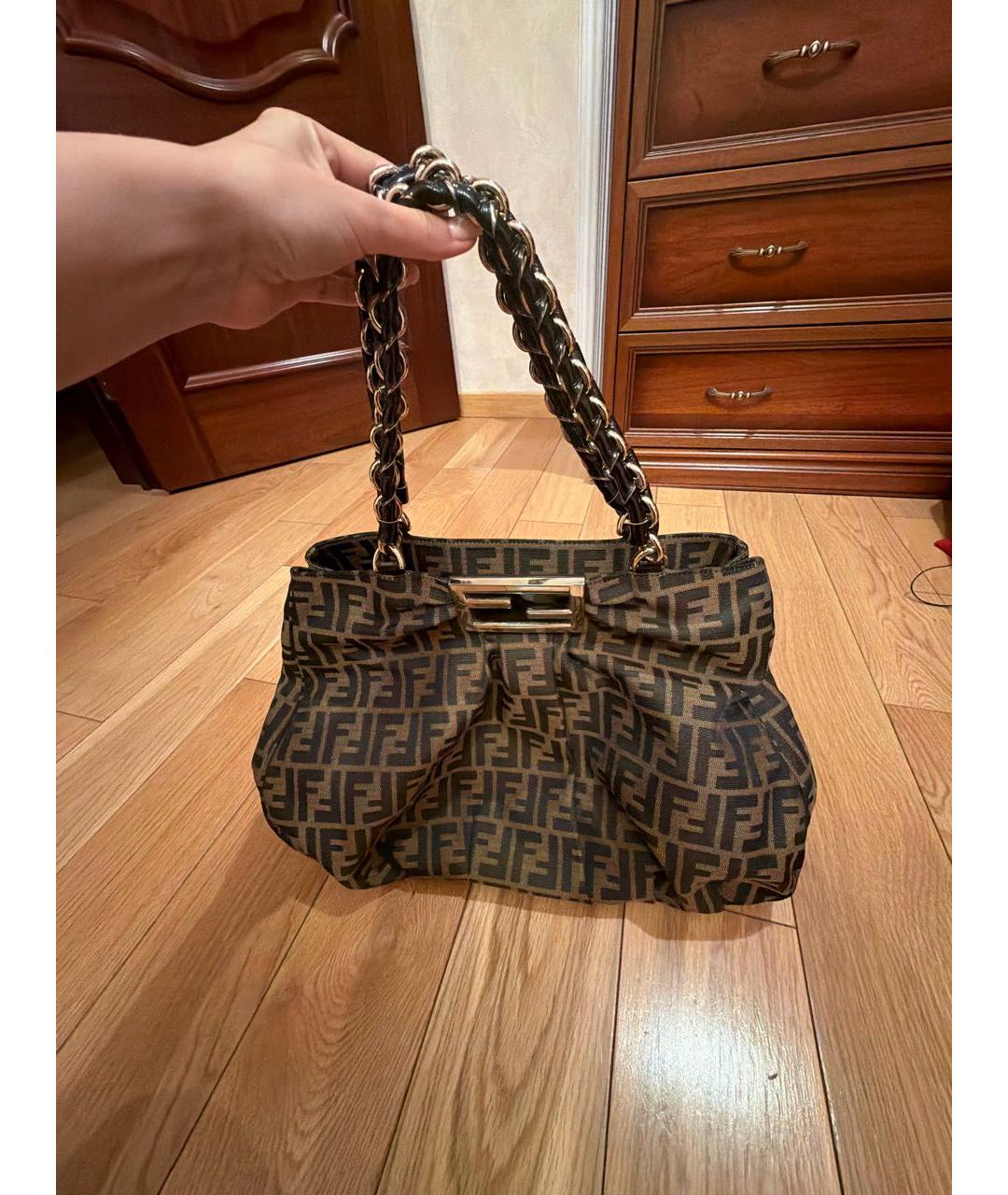 FENDI Коричневая тканевая сумка с короткими ручками, фото 5
