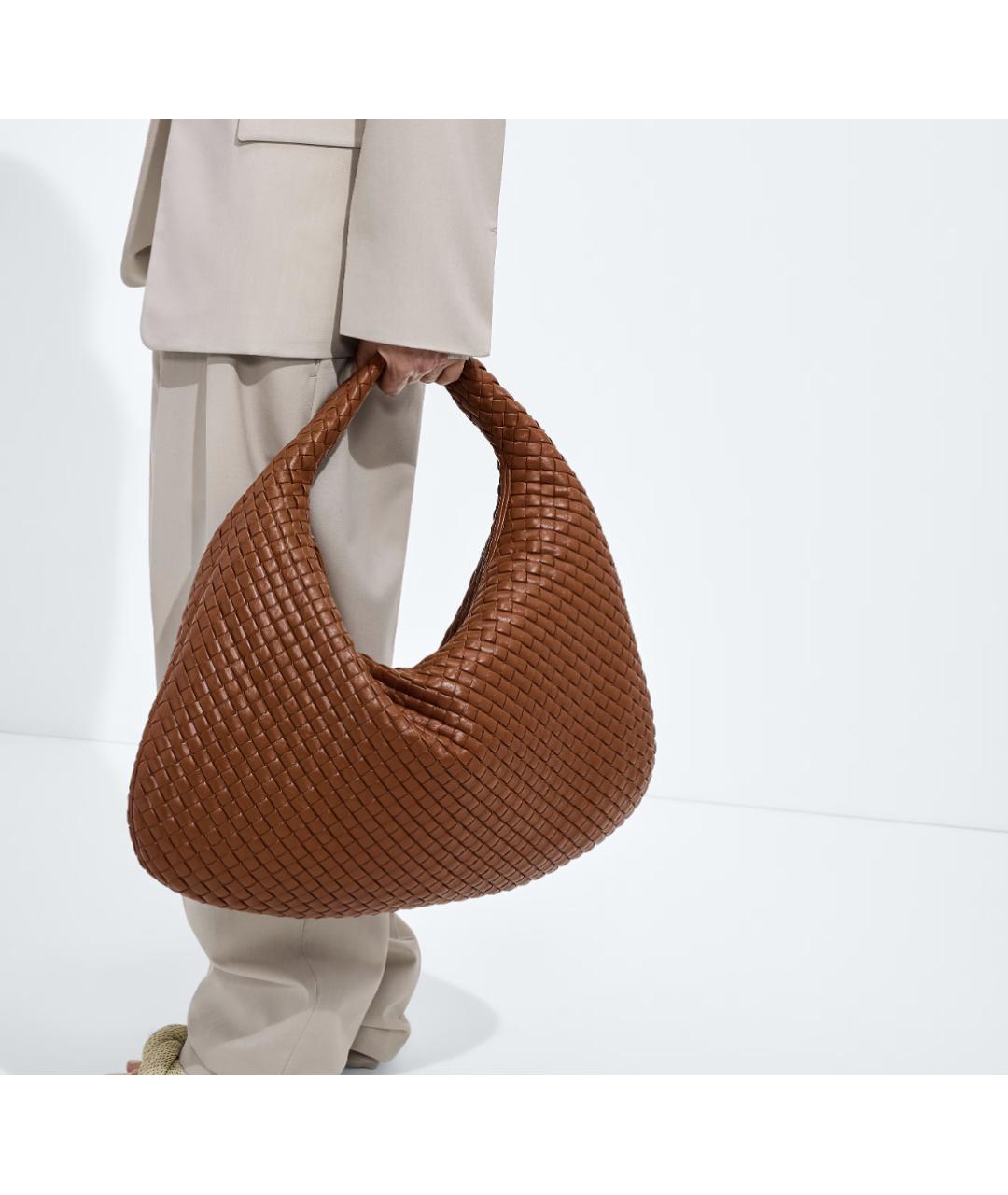 BOTTEGA VENETA Коричневая кожаная сумка тоут, фото 5