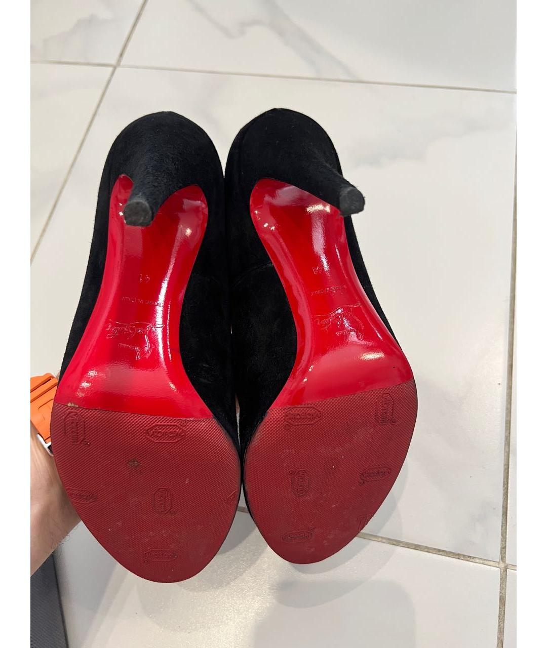 CHRISTIAN LOUBOUTIN Черные замшевые туфли, фото 5