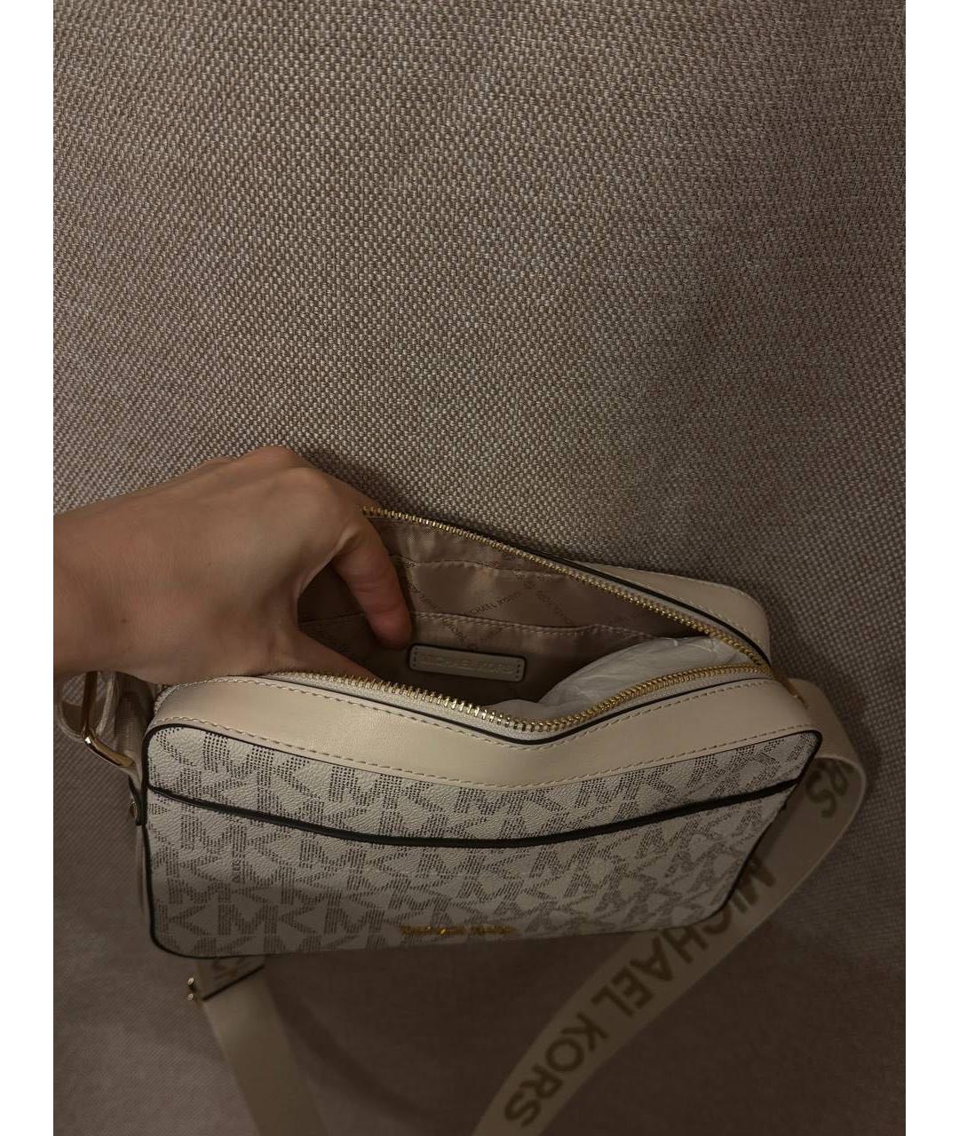 MICHAEL KORS Бежевая сумка через плечо из канвы, фото 3