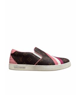 LOUIS VUITTON Слипоны