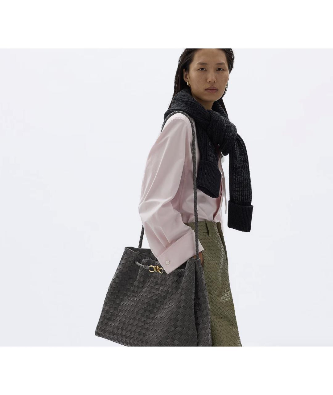 BOTTEGA VENETA Серая замшевая сумка через плечо, фото 2