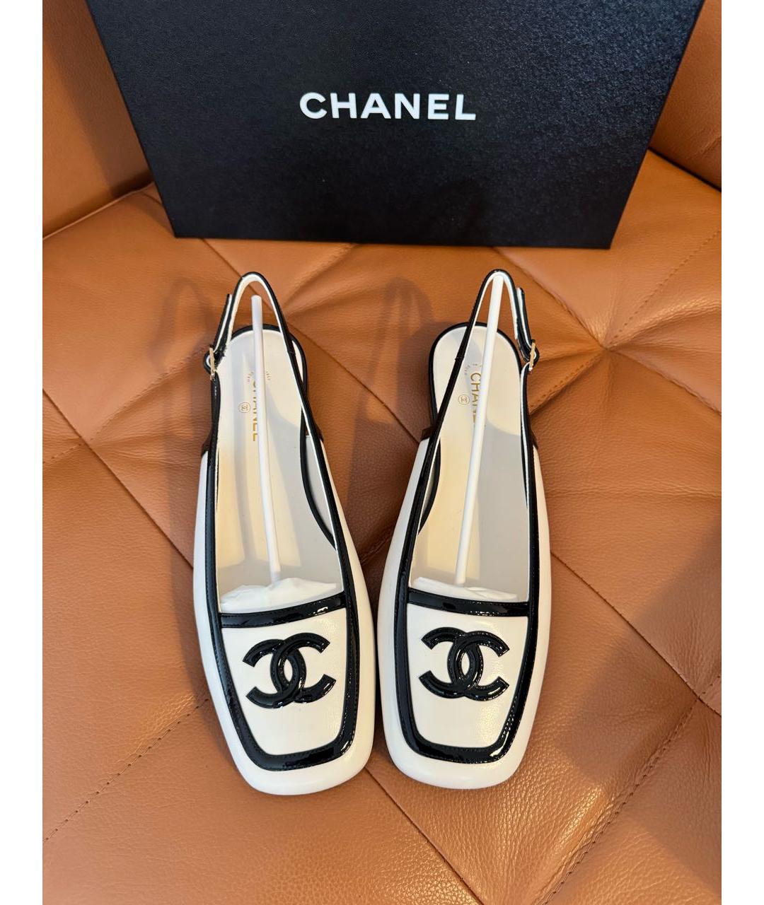 CHANEL Кожаные босоножки, фото 2