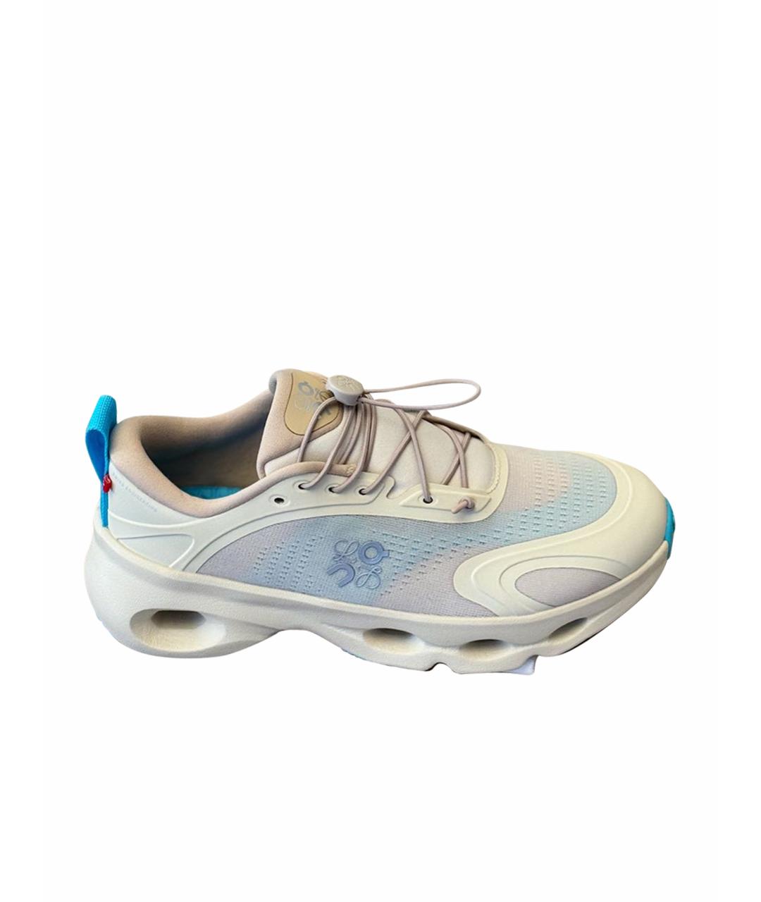 LOEWE Белые кроссовки, фото 1