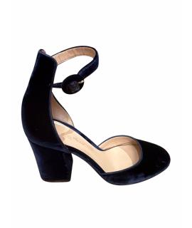 GIANVITO ROSSI Туфли