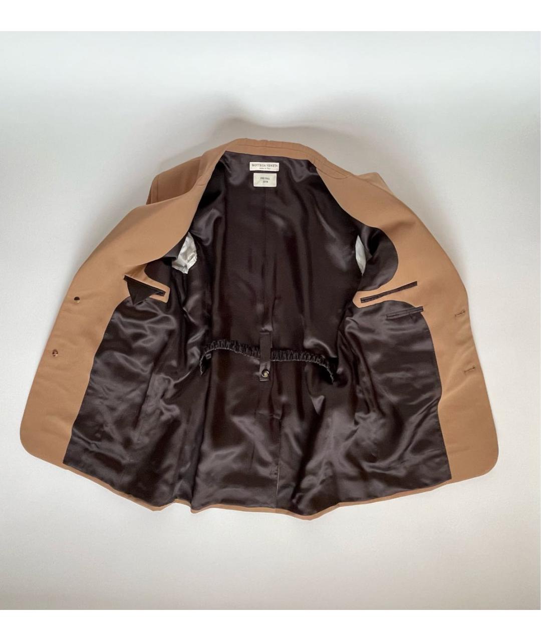 BOTTEGA VENETA Бежевый шерстяной костюм с брюками, фото 4