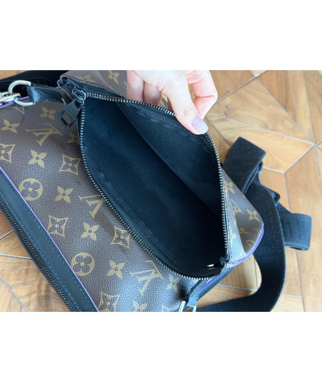 LOUIS VUITTON Коричневая сумка на плечо из канвы, фото 7