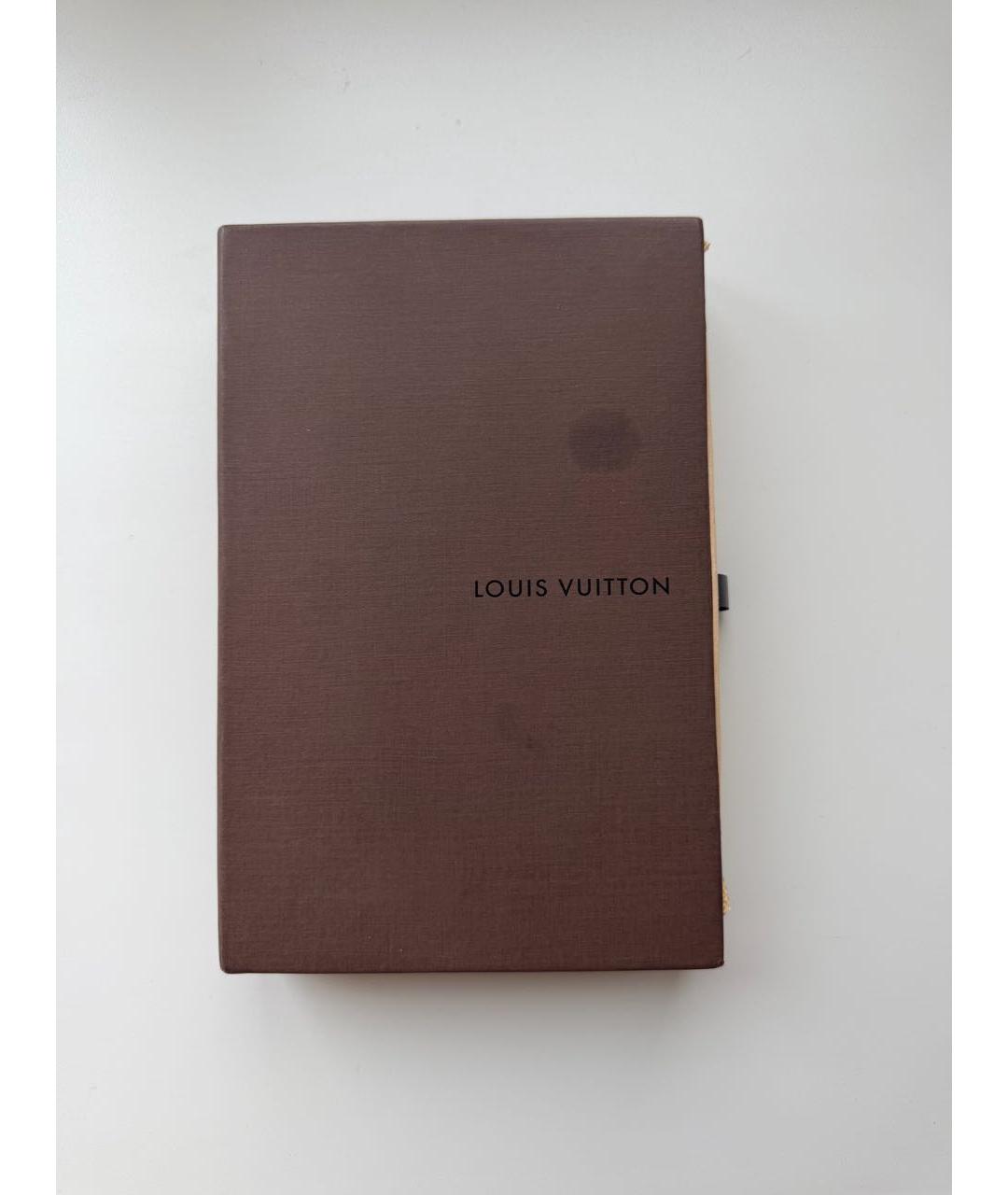 LOUIS VUITTON Розовый кожаный кошелек, фото 4