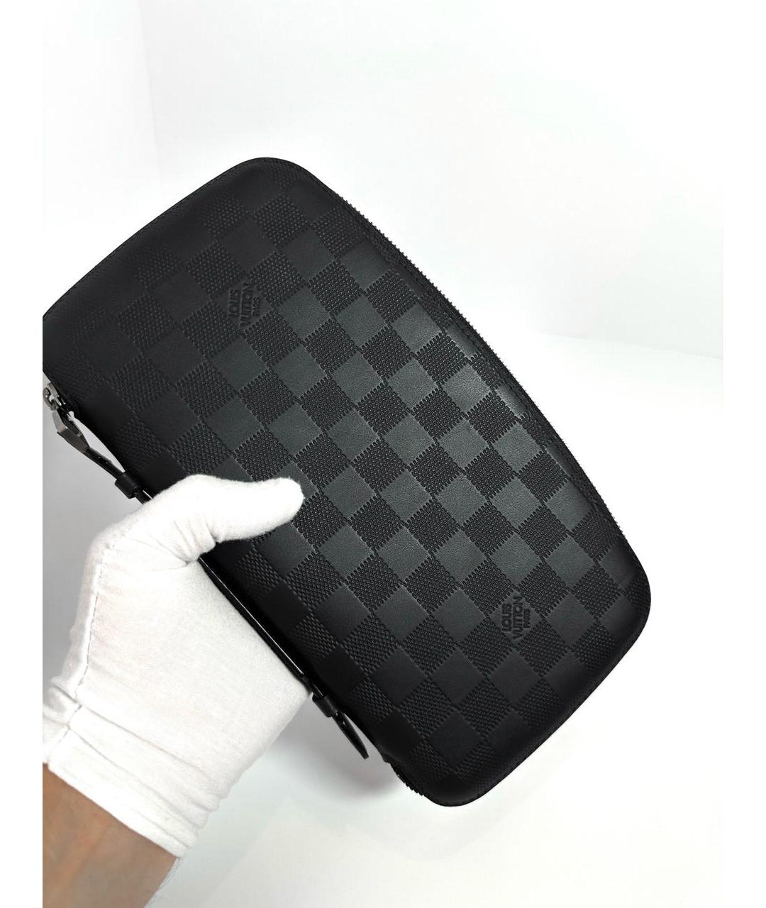 LOUIS VUITTON Черная кожаная барсетка, фото 7
