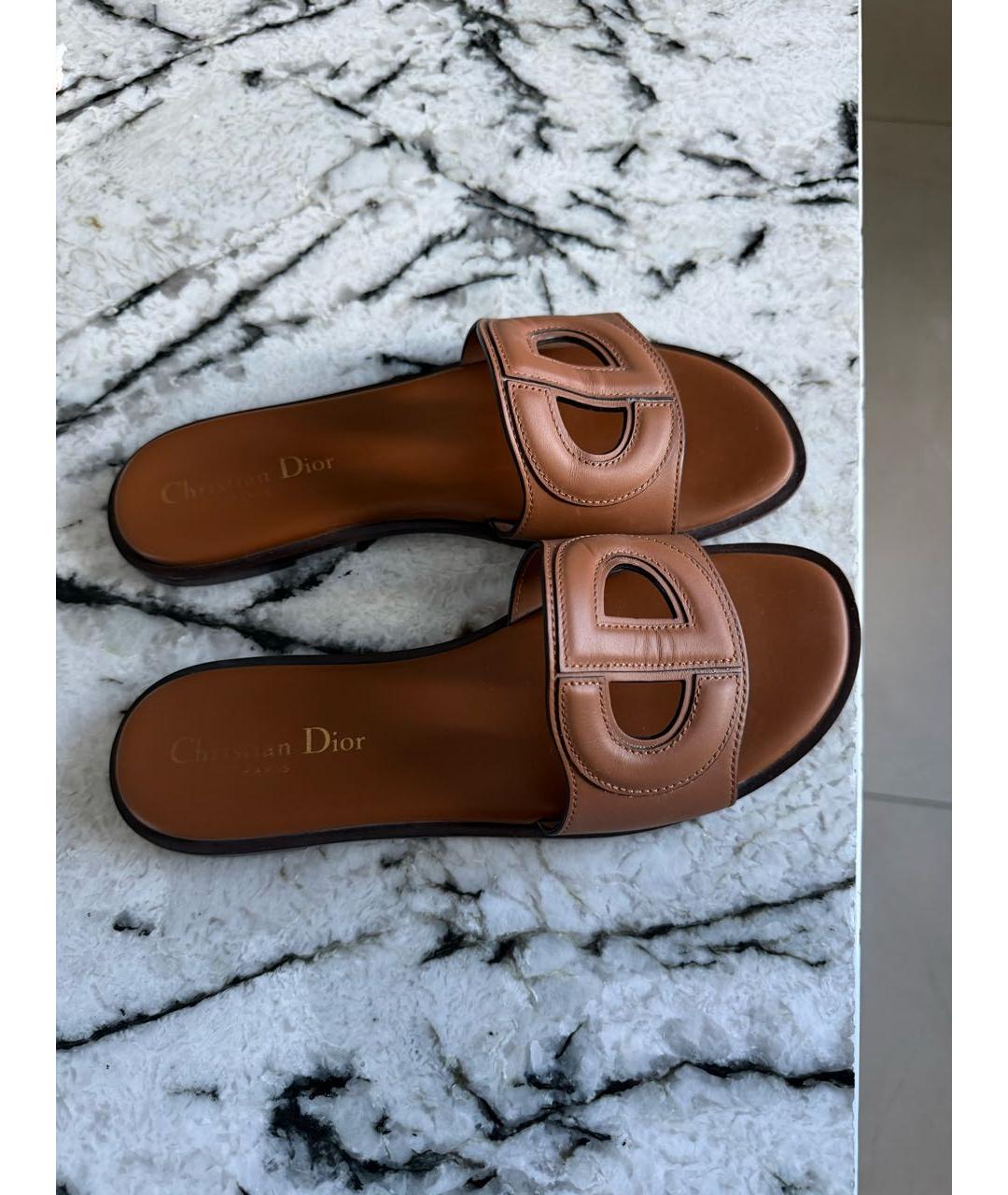 CHRISTIAN DIOR Коричневые кожаные шлепанцы, фото 4
