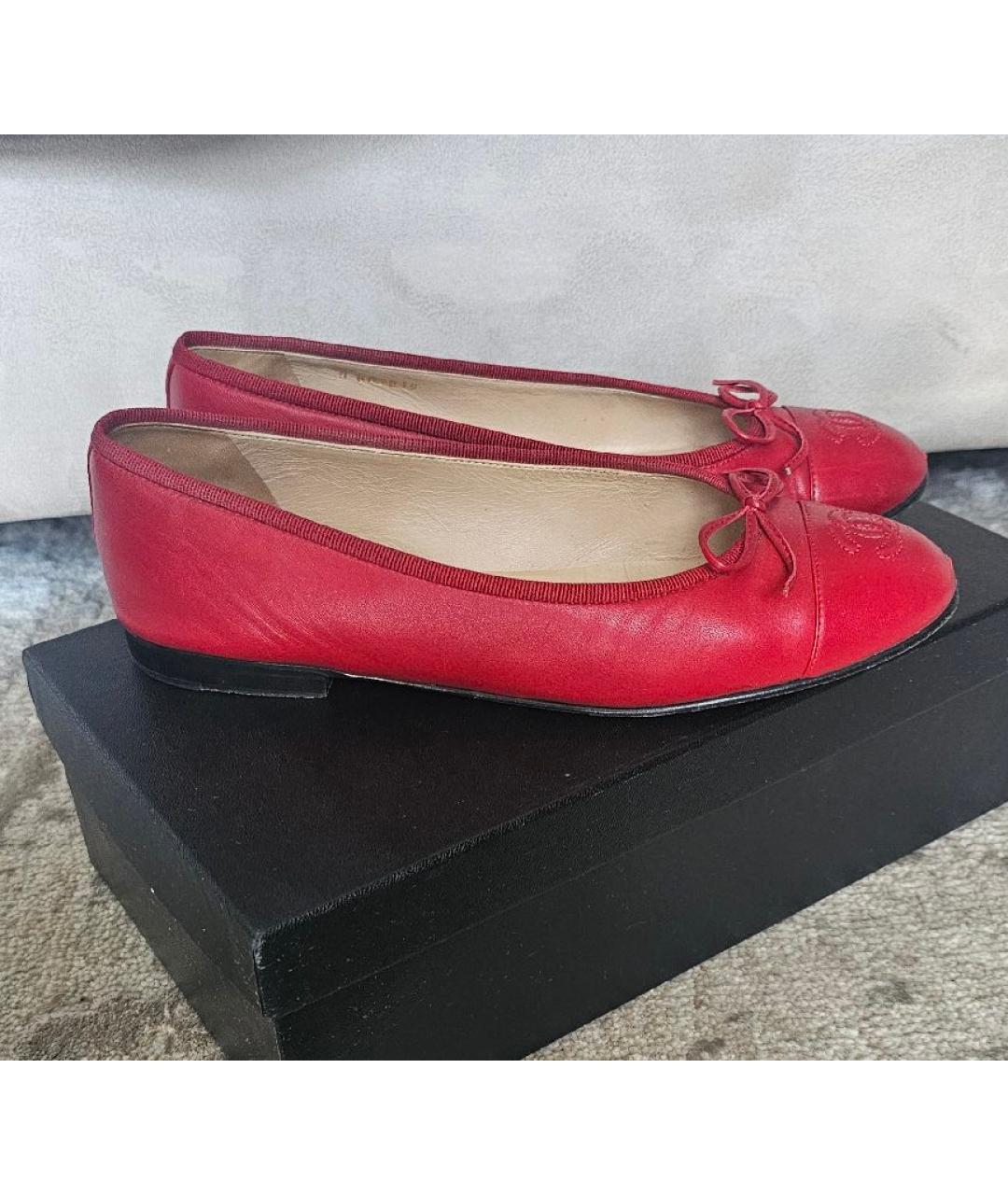 CHANEL Красные кожаные балетки, фото 10