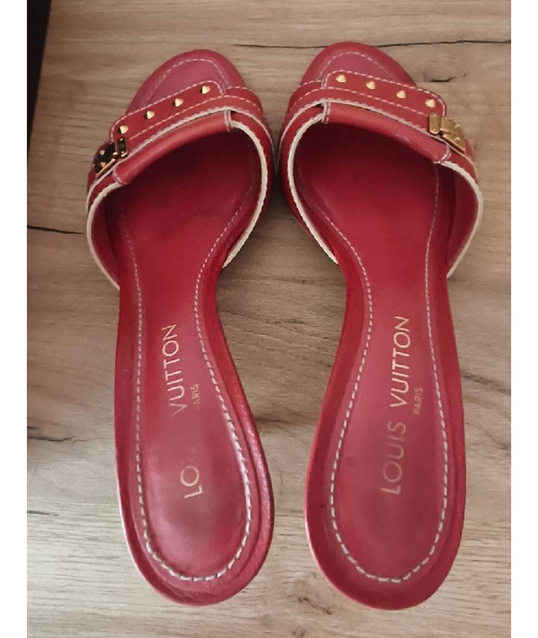 LOUIS VUITTON Коралловые кожаные мюли, фото 3