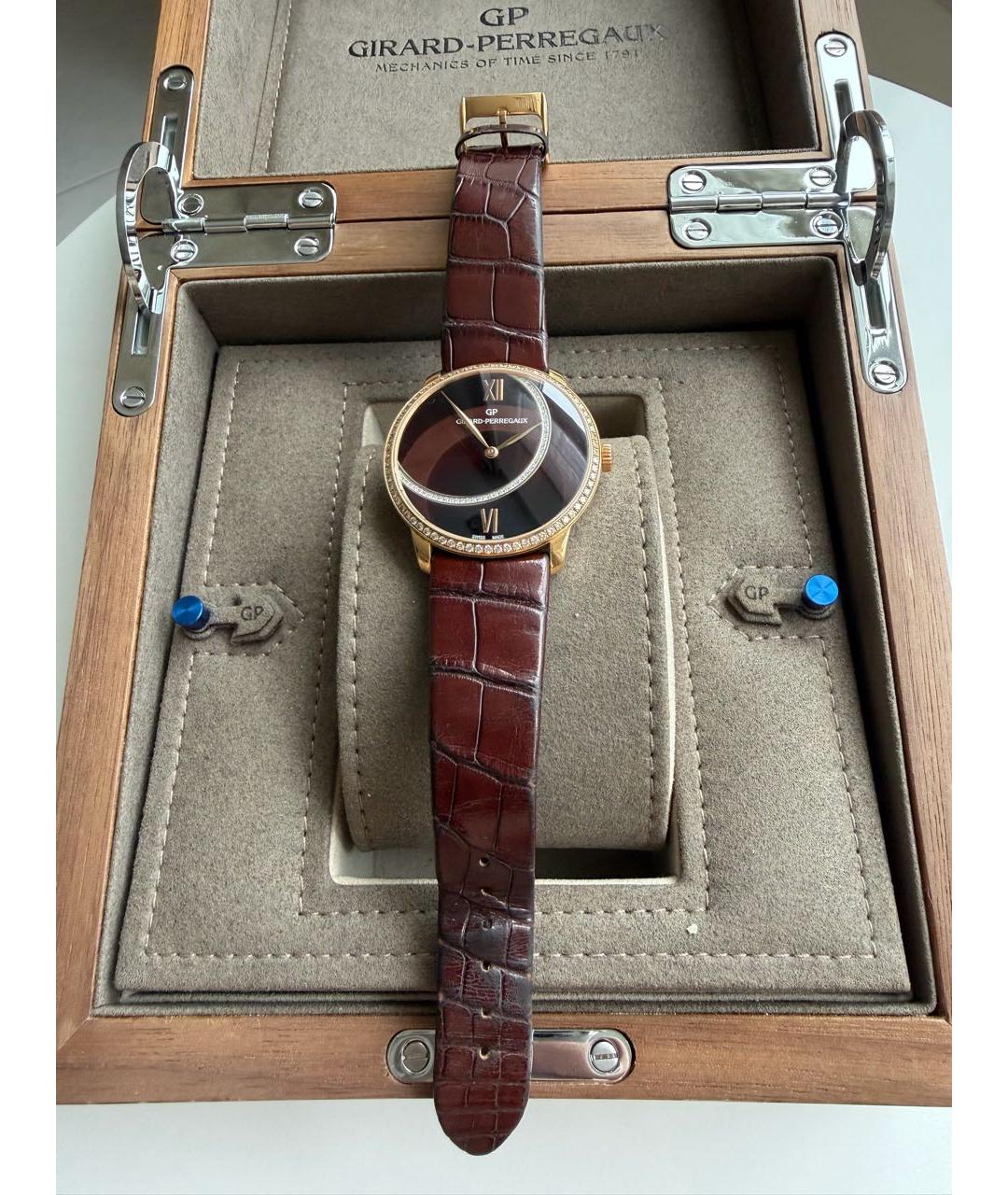 GIRARD PERREGAUX Коричневые часы из розового золота, фото 5