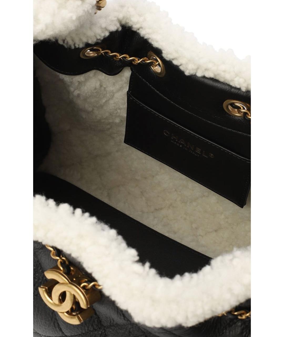 CHANEL Черная кожаная сумка с короткими ручками, фото 7