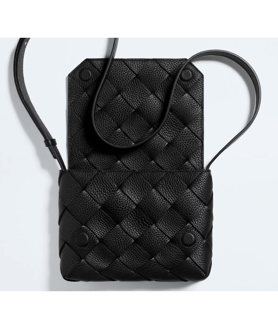 BOTTEGA VENETA Черная кожаная сумка на плечо, фото 3