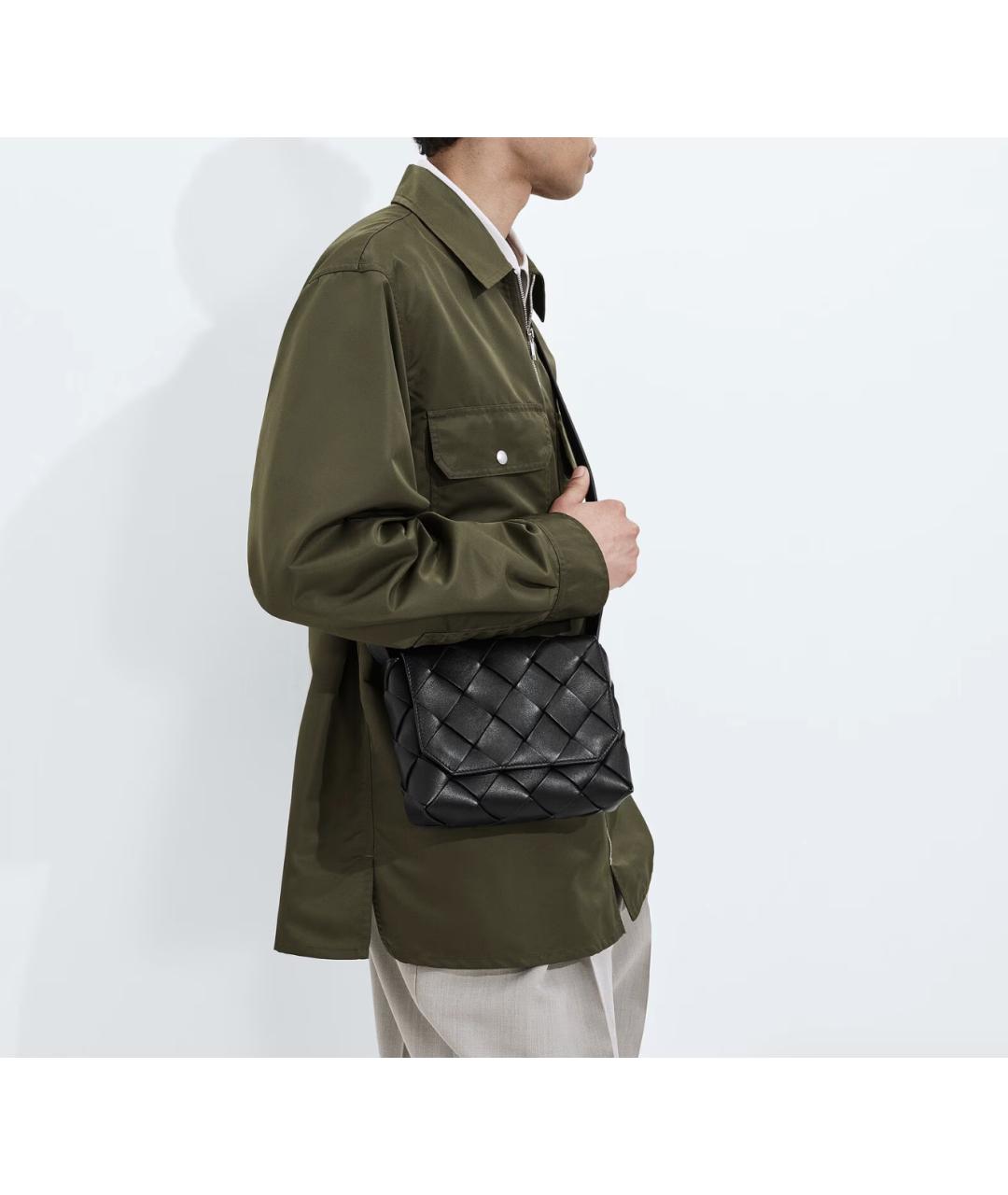 BOTTEGA VENETA Черная кожаная сумка на плечо, фото 2