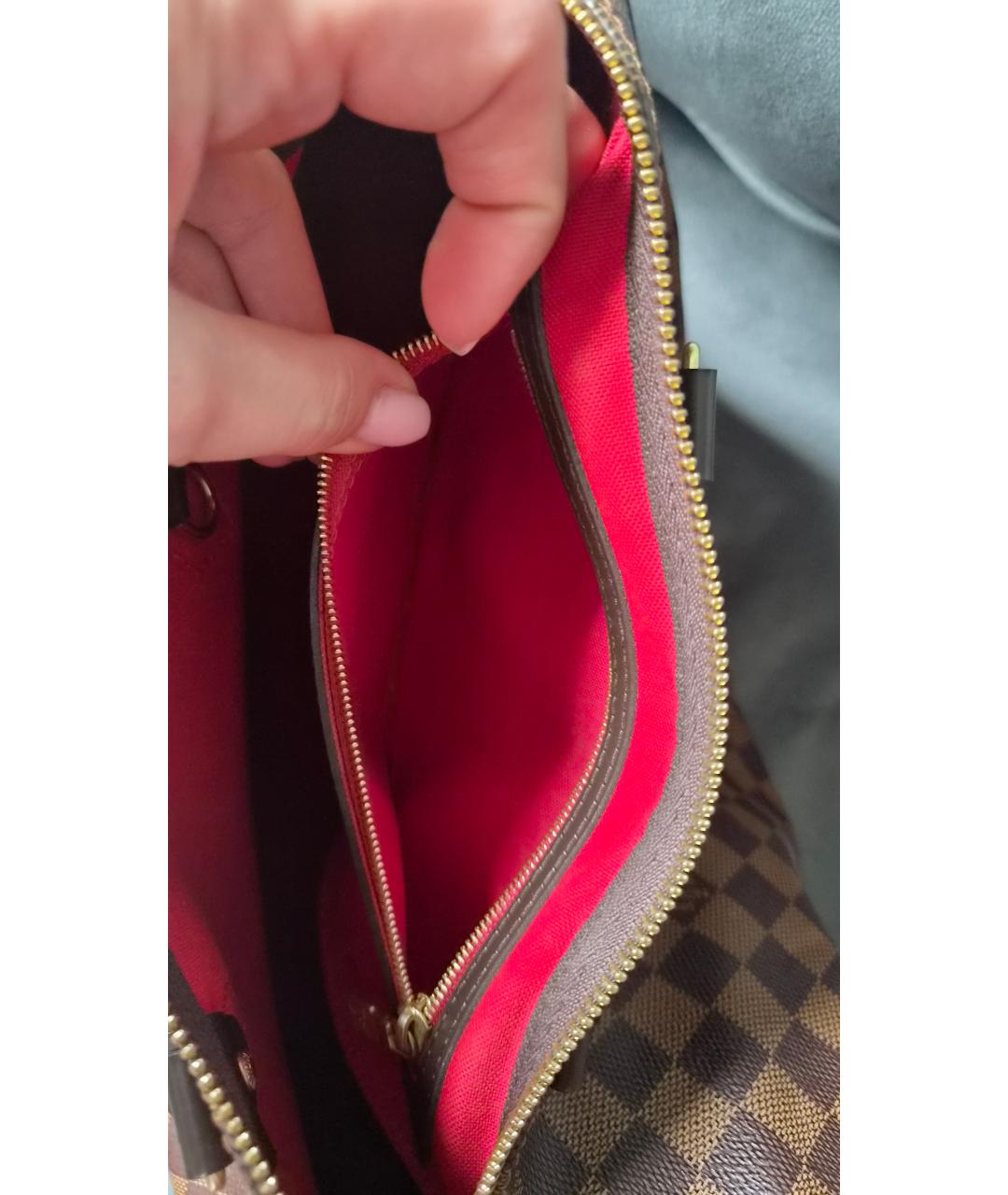 LOUIS VUITTON Коричневая сумка с короткими ручками из канвы, фото 5