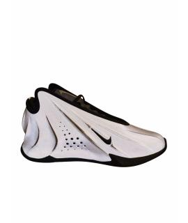 NIKE Кроссовки