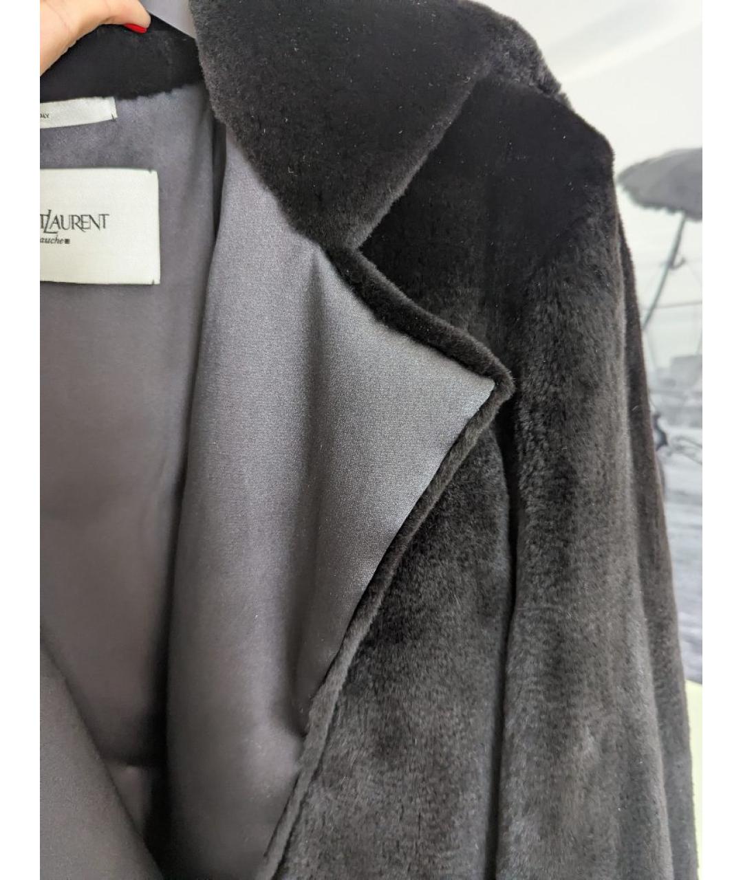 SAINT LAURENT Черная меховая шуба, фото 4