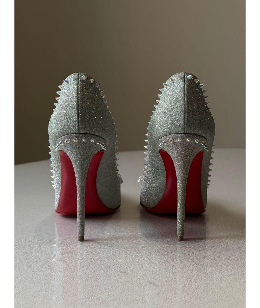CHRISTIAN LOUBOUTIN Серебряные туфли, фото 4
