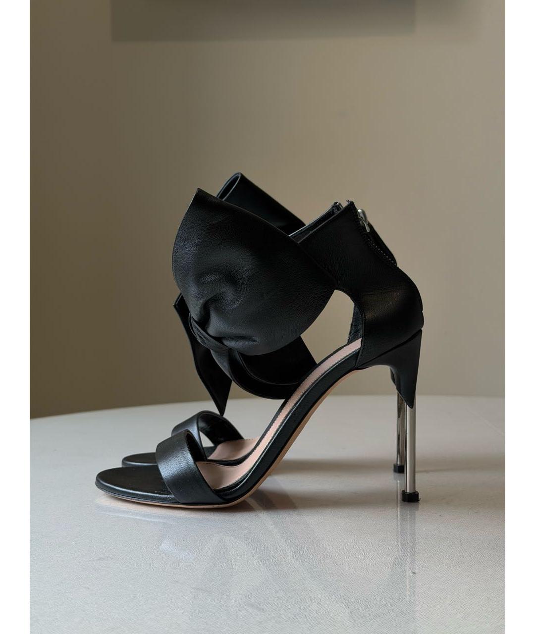 ALEXANDER MCQUEEN Черные кожаные босоножки, фото 8