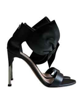 ALEXANDER MCQUEEN Босоножки