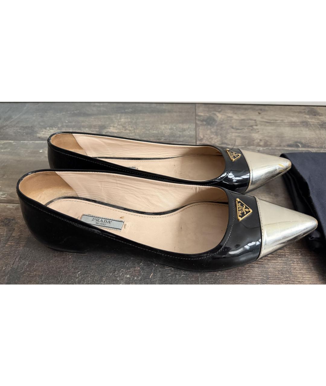 PRADA Черные балетки из лакированной кожи, фото 3