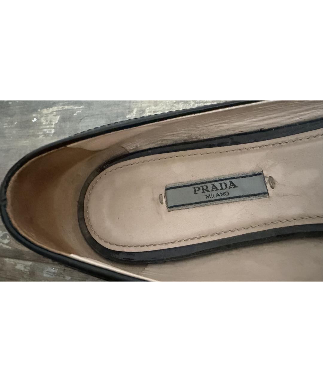 PRADA Черные балетки из лакированной кожи, фото 5