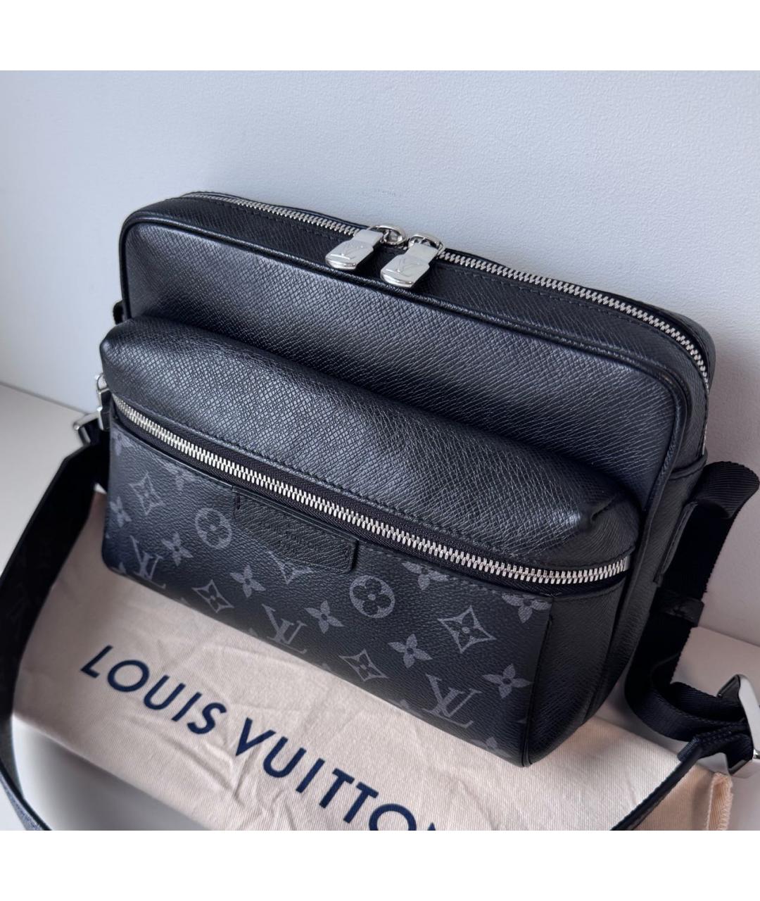 LOUIS VUITTON Черная сумка на плечо из канвы, фото 4