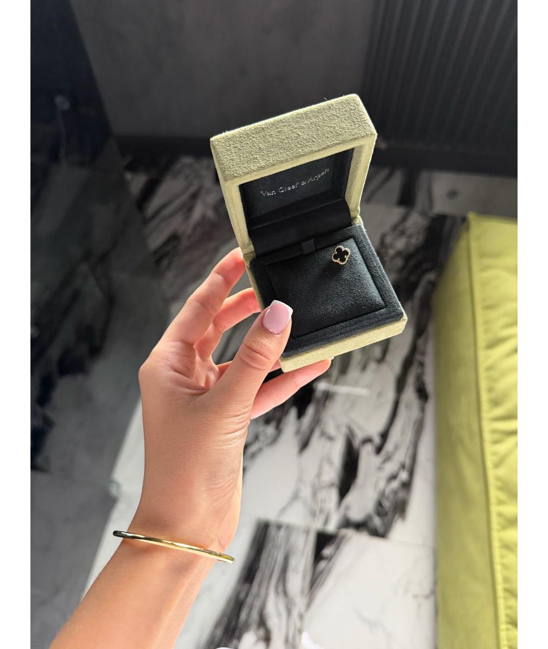 VAN CLEEF & ARPELS Черные серьги из желтого золота, фото 3