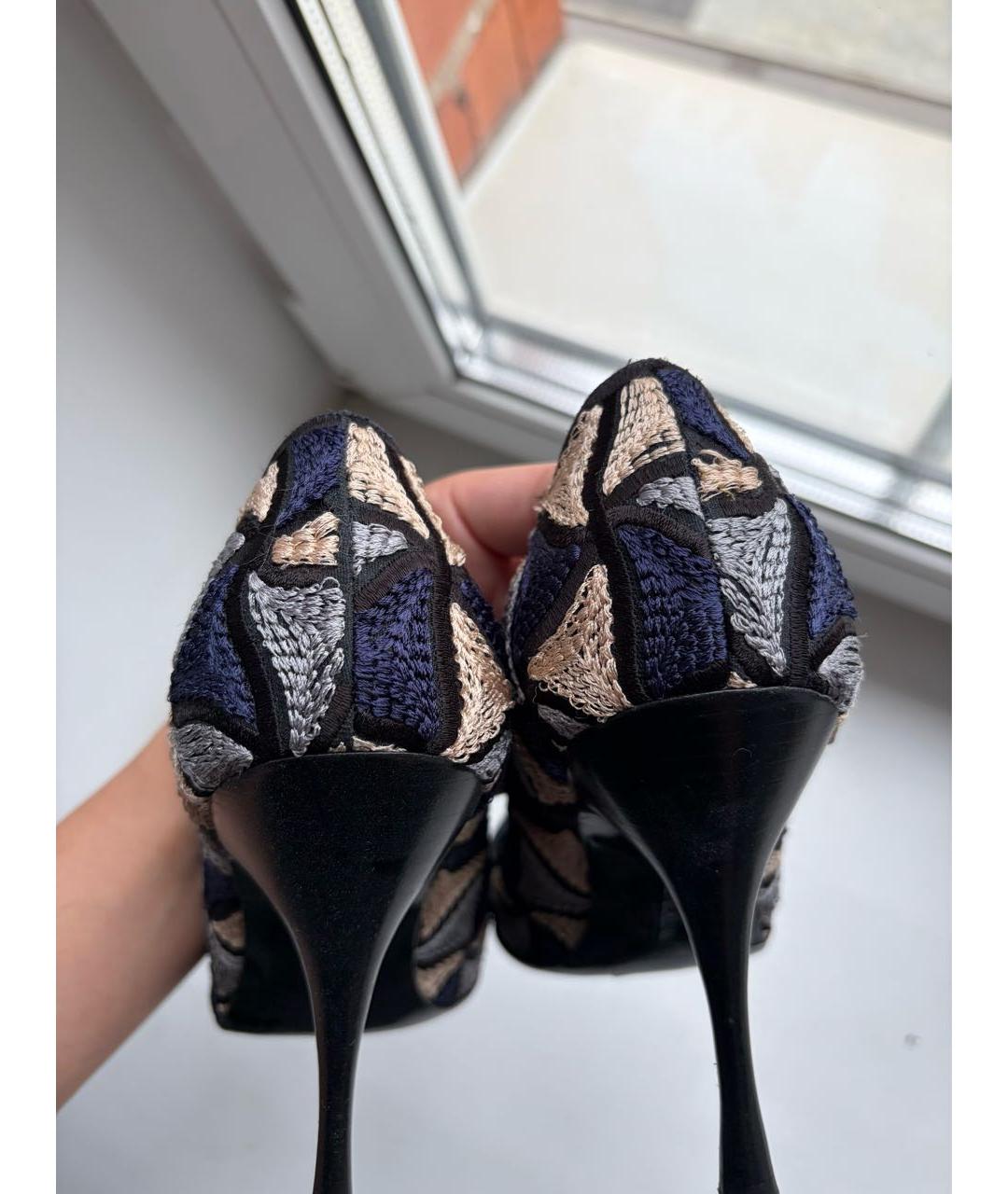 MANOLO BLAHNIK Синие текстильные туфли, фото 4