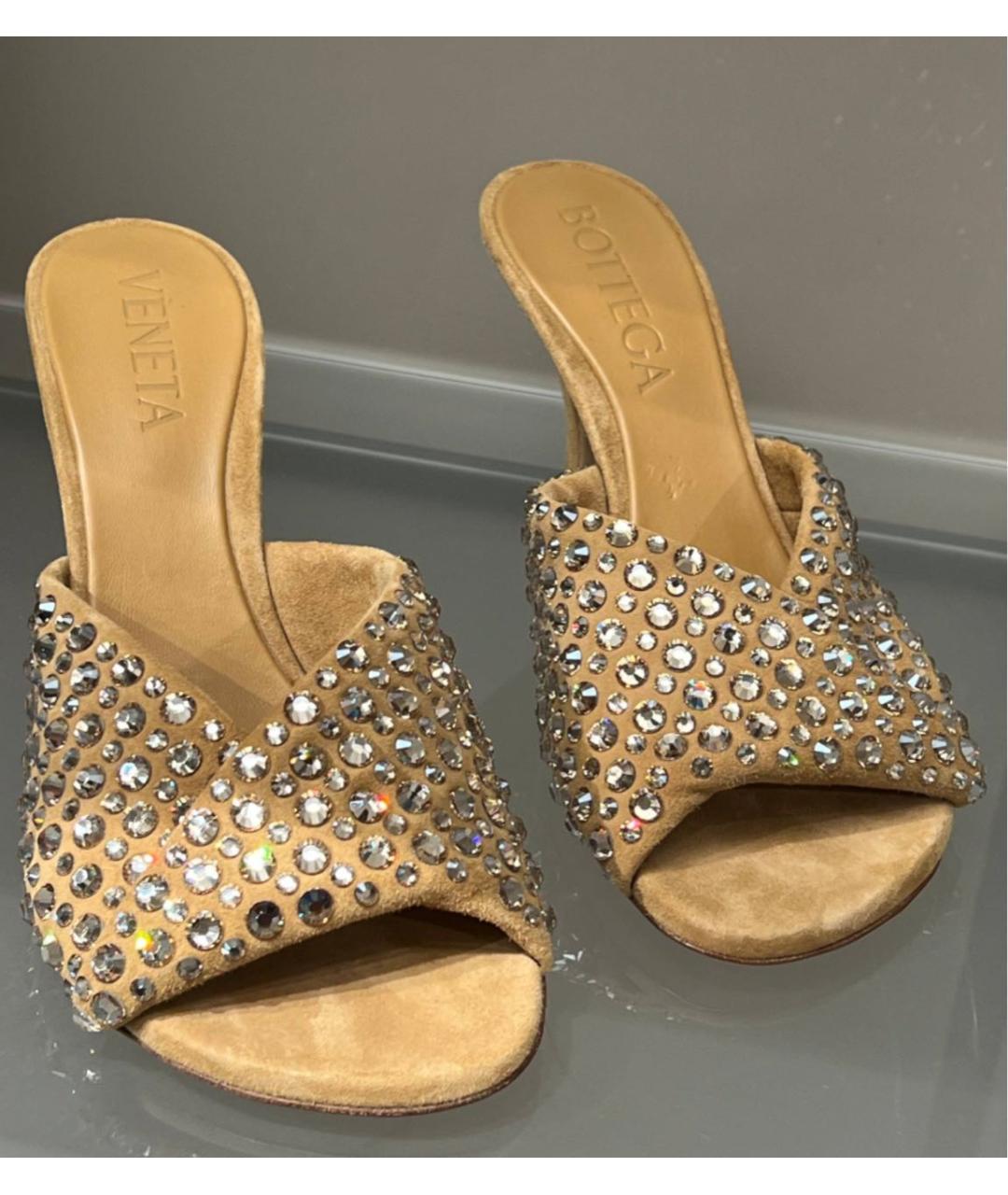 BOTTEGA VENETA Бежевые замшевые мюли, фото 5