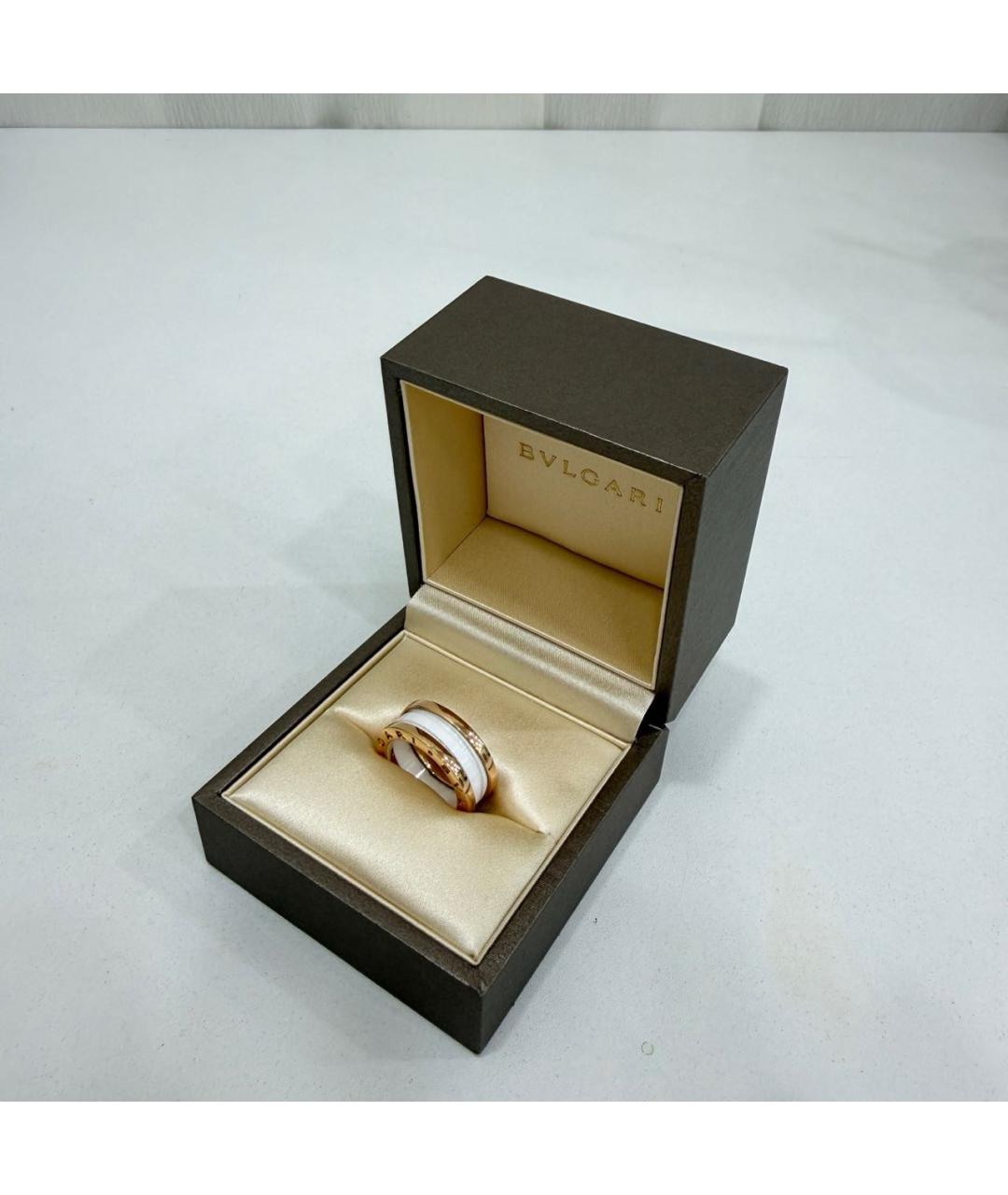BVLGARI Белое кольцо из розового золота, фото 3
