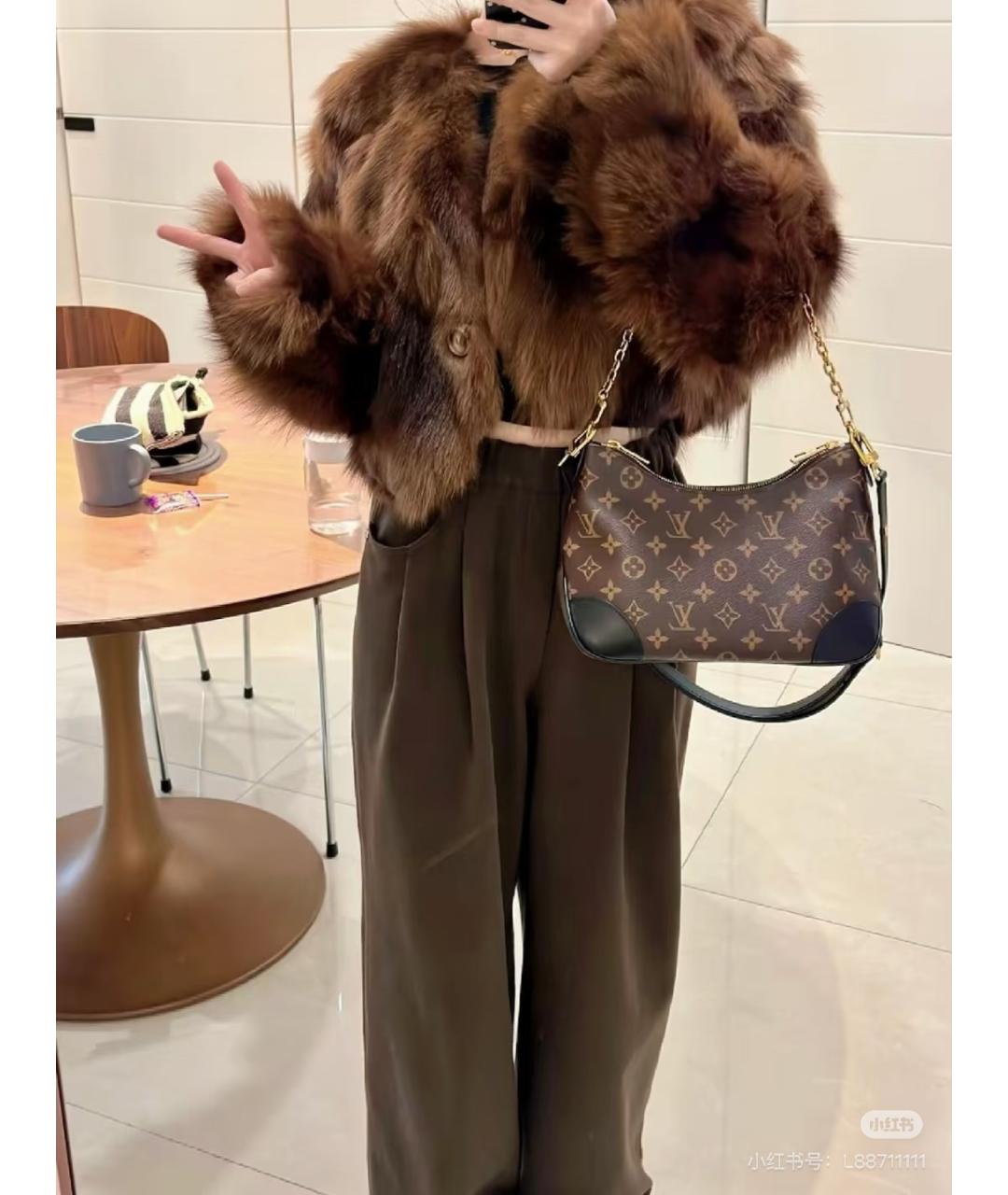 LOUIS VUITTON Коричневая кожаная сумка через плечо, фото 6