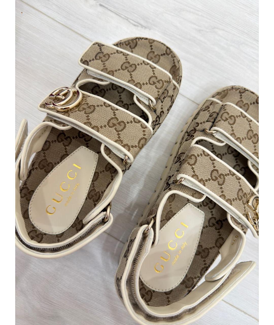 GUCCI Бежевые сандалии, фото 4