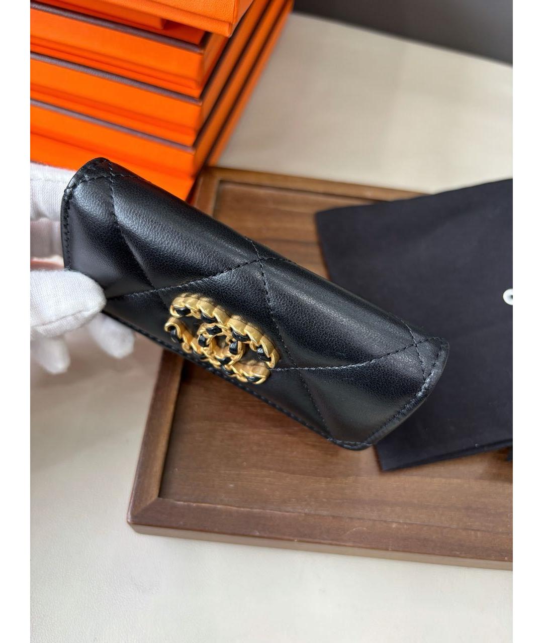 CHANEL Черный кожаный кошелек, фото 4