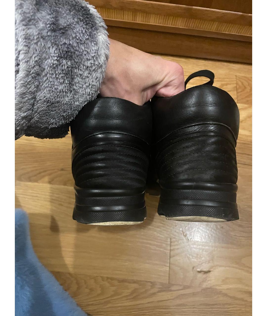 CHANEL Черные кожаные кроссовки, фото 4