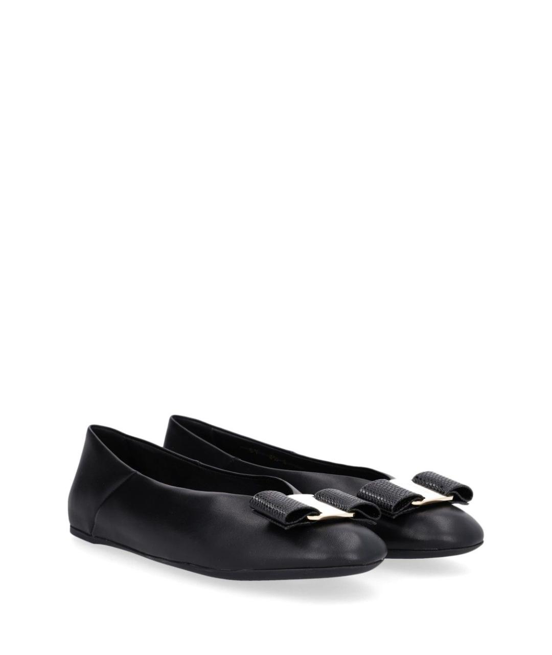 FERRAGAMO Черные кожаные балетки, фото 2